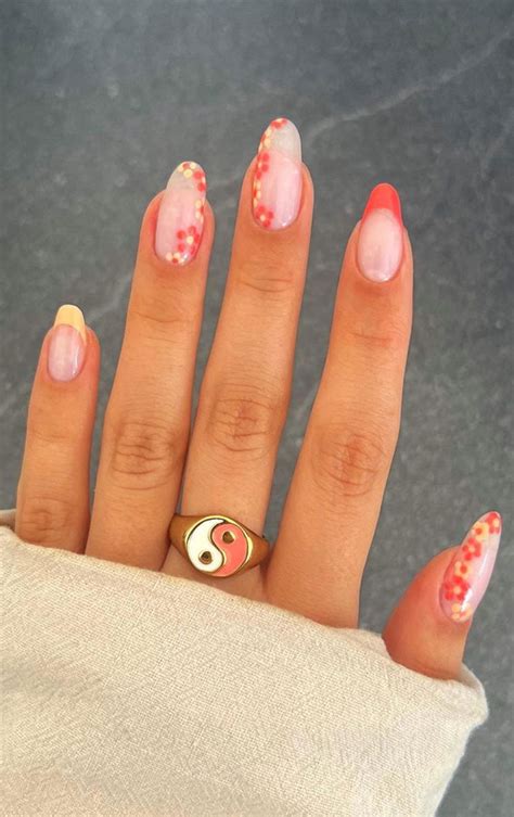 Bloom into Summer with Gorgeous Floral Nail Designs : Orange & Yellow ...