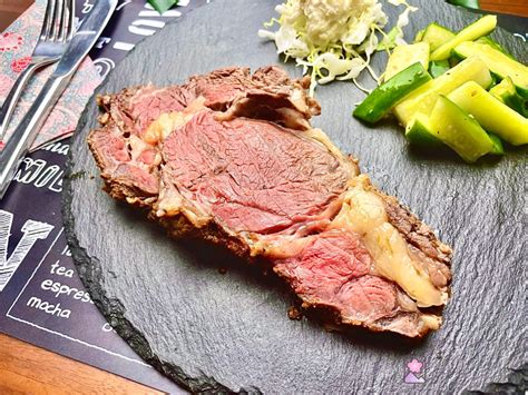 how to cook boneless ribeye roast