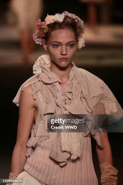 Sasha Petit Photos and Premium High Res Pictures - Getty Images