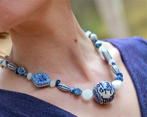 FORBIDDEN CITY Handcrafted Chinese Porcelain Necklace - Etsy