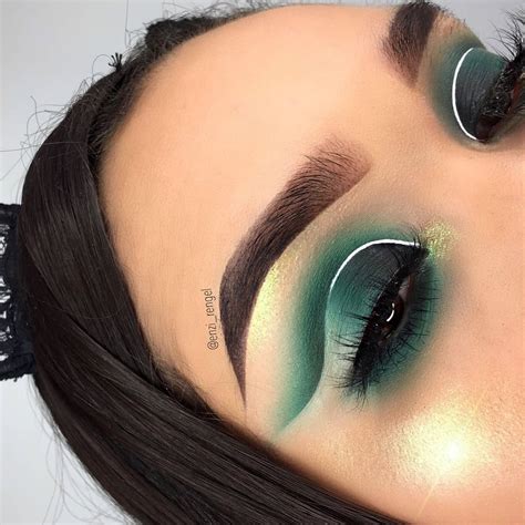 Colorful Cut Crease Eyeshadow Tutorial | Tutorialdandan