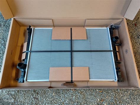 Заменил радиатор — Land Rover Freelander 2 (L359), 2,2 л, 2012 года ...