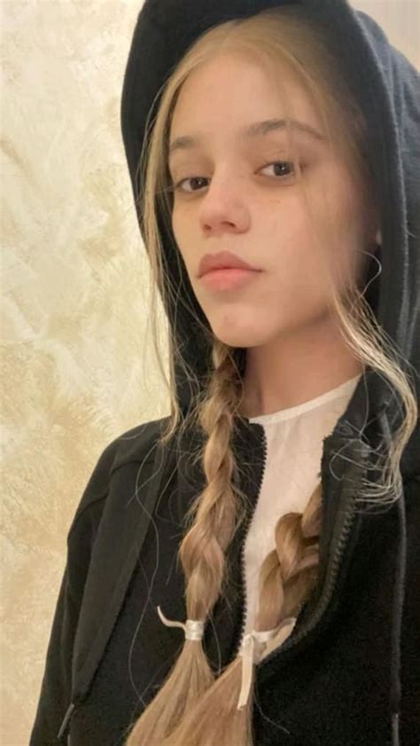 goody addams | Jenna ortega, Actresses, Pretty people