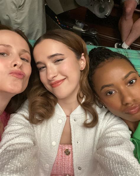 Gracie Lawrence (@gracie) • Instagram photos and videos