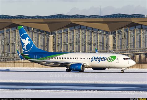 VQ-BUV - Ikar Airlines Boeing 737-800 at St. Petersburg - Pulkovo ...