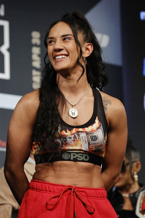 Amanda Serrano goes for undisputed championship vs. Erika Cruz | New