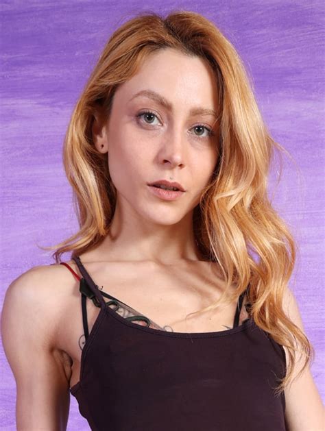 NylonFeetLove - Nylon Feet in pantyhose and stockings