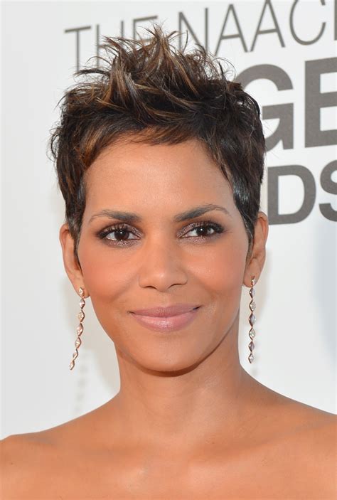 Short Haircuts For Thin Hair - Your Guide To Fuller Looks