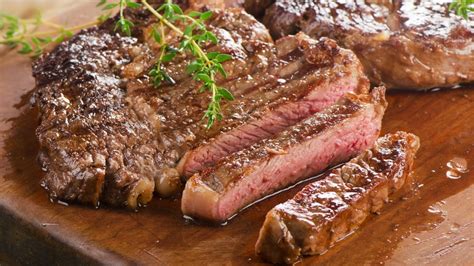 Tender Beef Tenderloin: Cooking Tips for a Delectable Dish