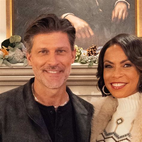 greg vaughan dating 6