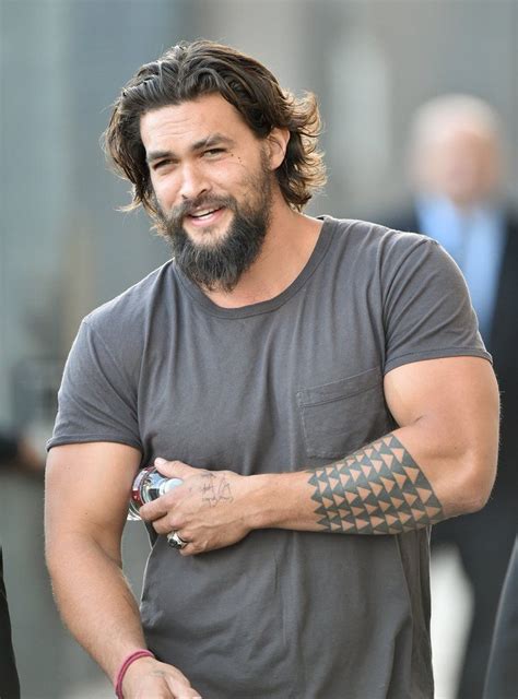 Jason Momoa’s 9 Tattoos & Their Meanings – Body Art Guru | Jason momoa ...