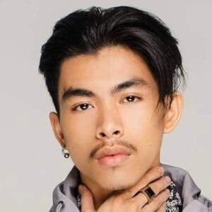 Mann Vannda - Age, Family, Bio | Famous Birthdays