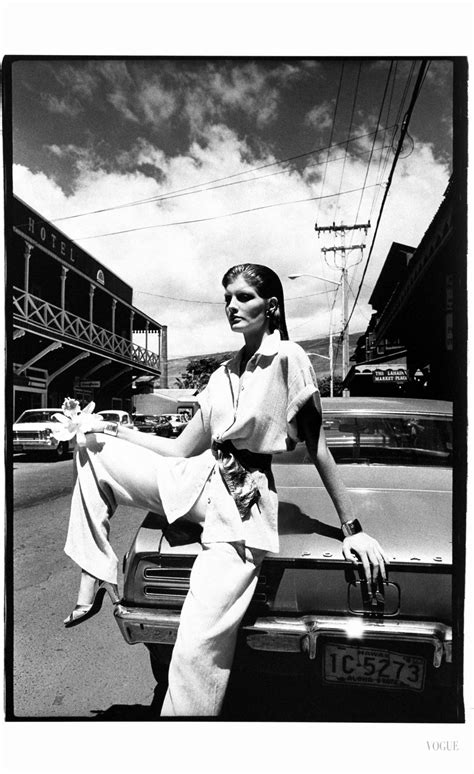 Rene Russo Vogue Dec 1974 | © Pleasurephoto