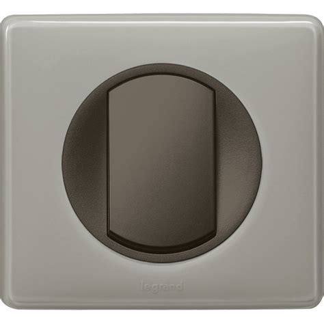 Купить online розетки и выключатели Legrand Celiane Classic