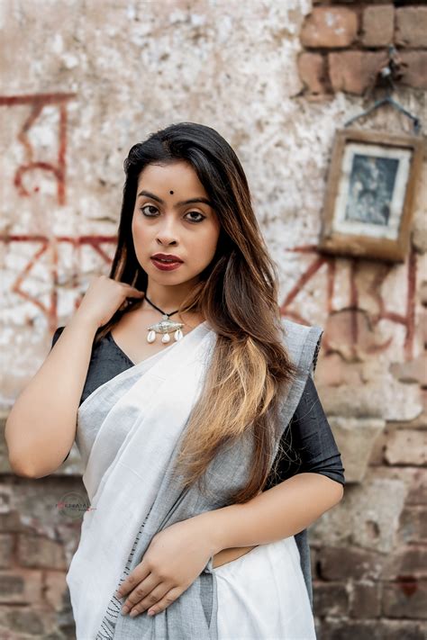 Bhindeshi Tara :: Behance