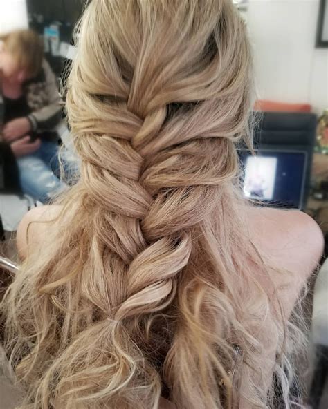 10 Fabulous Hairstyles For Long Hair - Body Fall | Hair styles, Long ...