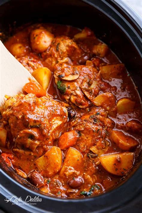 Slow Cooker Chicken Cacciatore - Cafe Delites