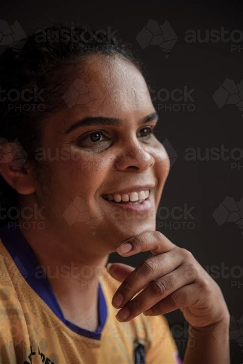 image  close  portrait  aboriginal woman austockphoto