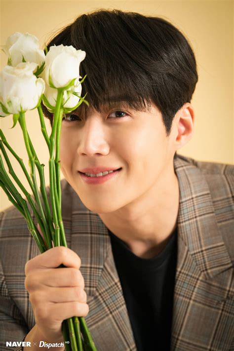 [100+] Kim Seon Ho Wallpapers | Wallpapers.com