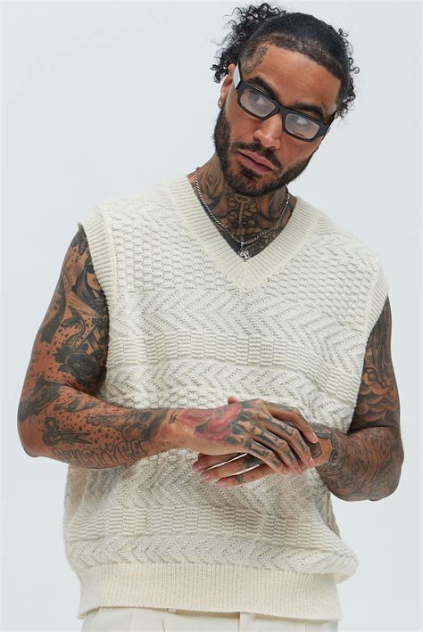 black sweaters for men 11