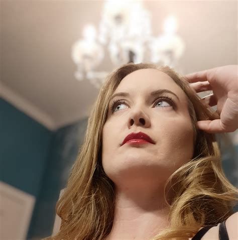 Deana Sherbondy's Mary Kay VIP Group