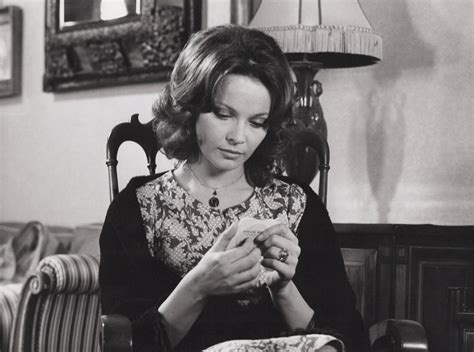 Senza Malizia su Rai 3: Laura Antonelli, il figlio, la villa, la morte