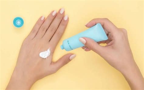 rekomendasi produk hand body  memutihkan kulit varia katadata