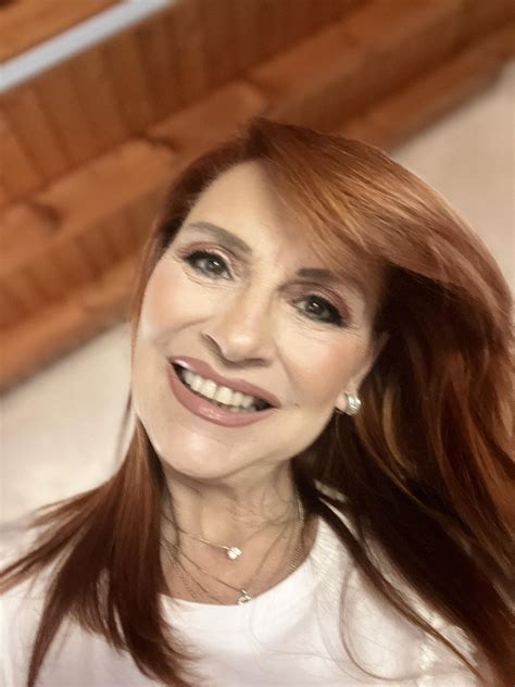 Antonella Boralevi Fans Club - La Signora Antonella in TV . La grande