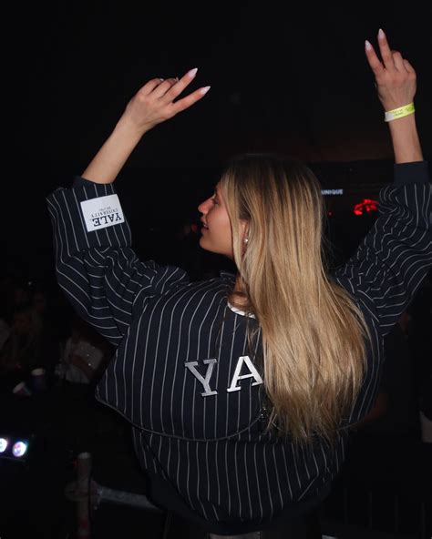 EDEN C (@eden.cohen) • Instagram photos and videos