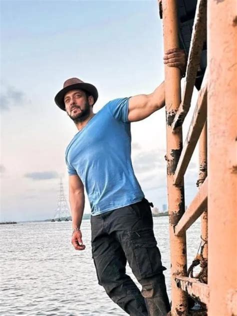 Salman Khan's Net Worth: Luxurious Houses To Lavish Cars
