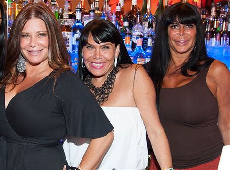 Big Ang's Mob Wives Cast Mates "Loved Her Like a Mom" - E! Online
