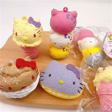 Hello Kitty Food Slow Rising Squishy Keychain – In Kawaii Shop