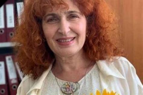 Шок за Бургас! Убитата на ул.“Шейново“ е легендарната учителка Рада ...