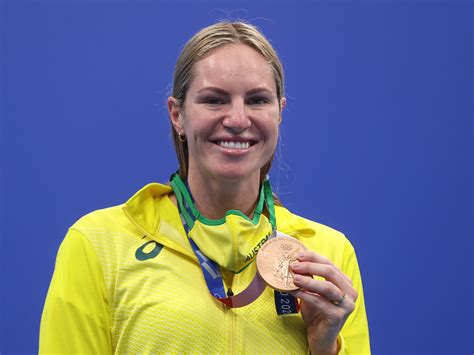 Olympian reveals engagement