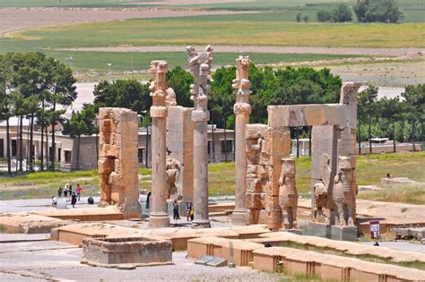 Древний город Персеполь: история, описание, фото