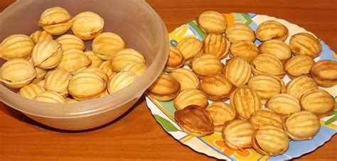 Ассорти рукодельное: Орешки со сгущенкой