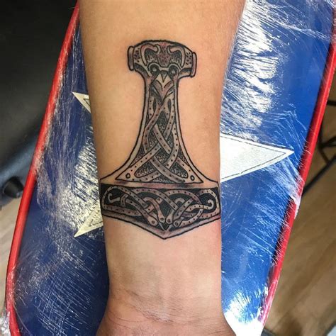 amazing mjolnir tattoo designs     mjolnir tattoo
