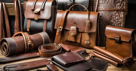 A Beginner's Guide To What Is Tooled Leather (May 2025)