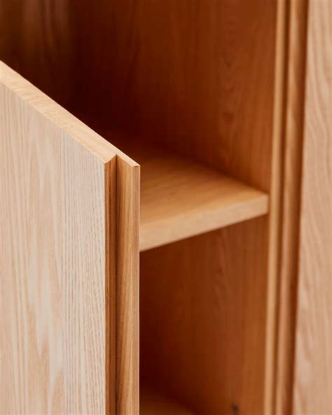 Aparador Salaya de madera contrachapada de fresno FSC 100% 200 x 40 cm