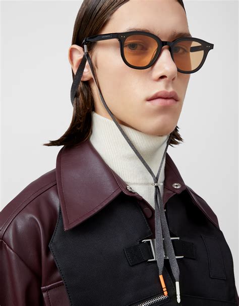 Eye Just Can't Get Enough | Office Magazine