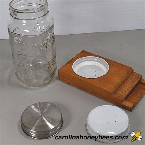DIY Mason Jar Bee Feeder