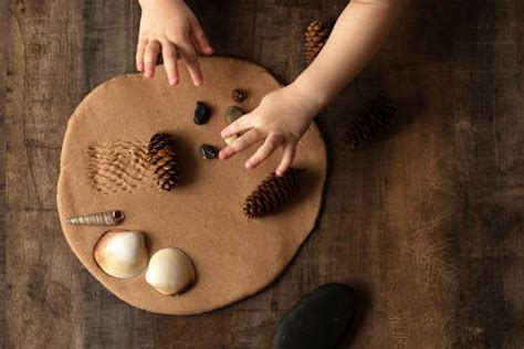 What is loose parts play? | Teaching Wiki | Twinkl - Twinkl