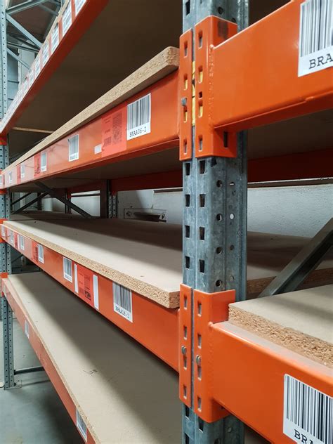 rafturi  hand pt magazin  depozit rafturi metalice  hand