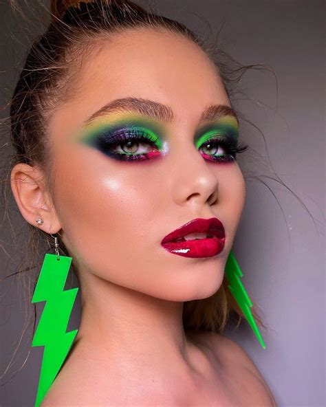 Макияж | Spring eye makeup, Colorful eye makeup, Makeup