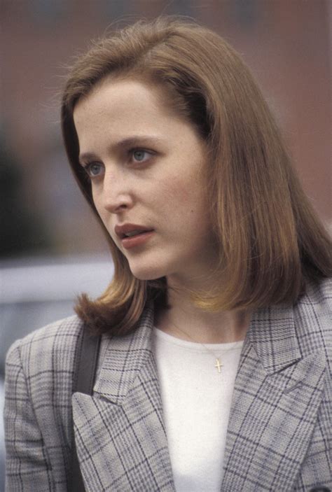 Season 1 -from the Pilot | X files, Gillian anderson, Scully