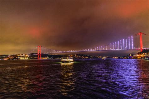 Нощен Истанбул - Босфора | Author Stoyan Velikov - saga446 | PHOTO FORUM