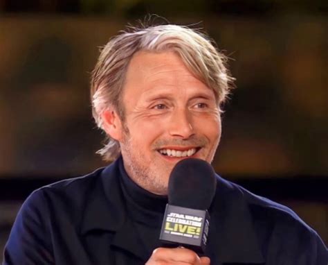 Ещё немного автограф-сессии Мадса в Лондоне | Mads Mikkelsen | Мадс ...