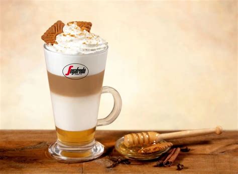 Selezione Arabica 500 g ziarno + szklanka do latte - Sklep Segafredo