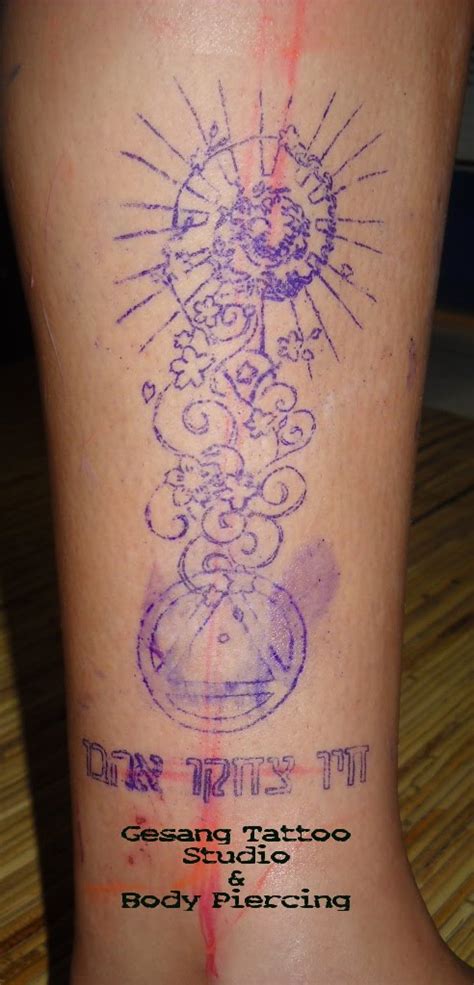 Best Tattoo 2013: Karma Tattoo