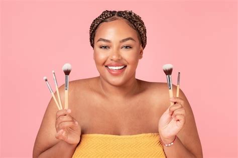 How to prevent caked, patchy makeup foundation - Iya Magazine